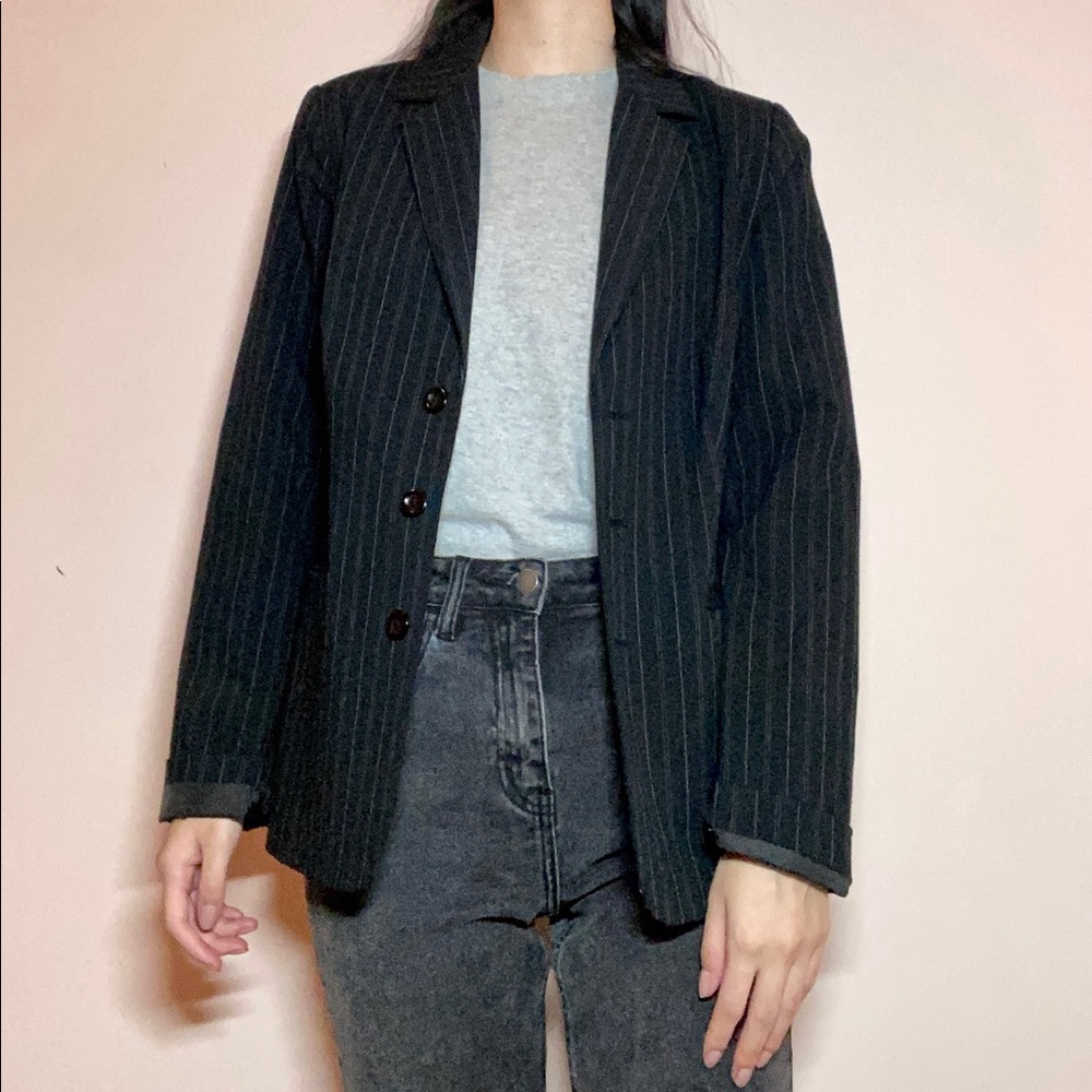 classy black blazer
